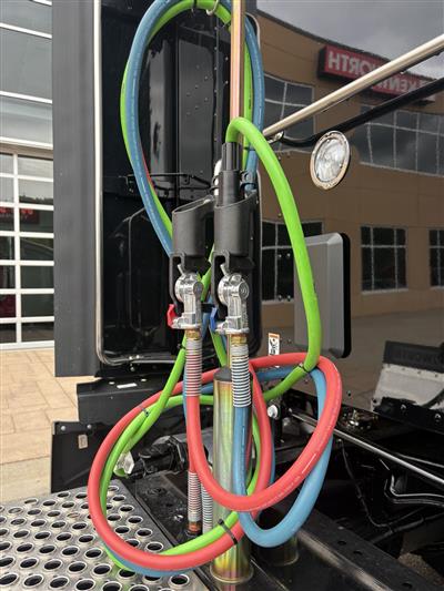 2027 Kenworth T680