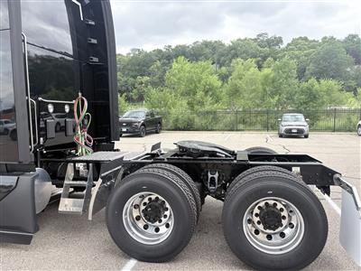 2027 Kenworth T680