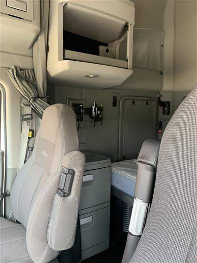 2020 Kenworth T680