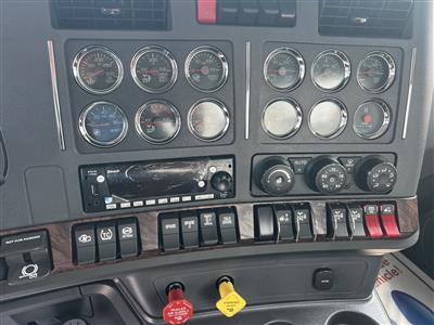 2027 Kenworth W990