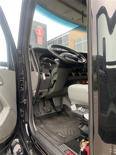 2015 Kenworth T680