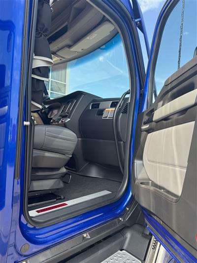2027 Kenworth T680