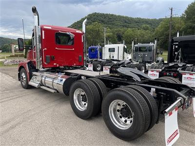 2027 Kenworth T680