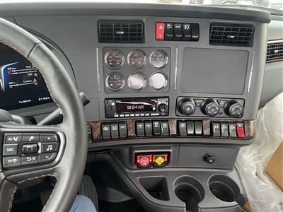 2027 Kenworth T680