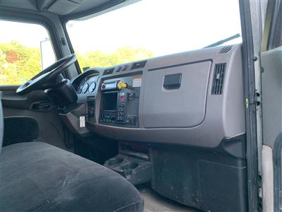 2016 Peterbilt 337
