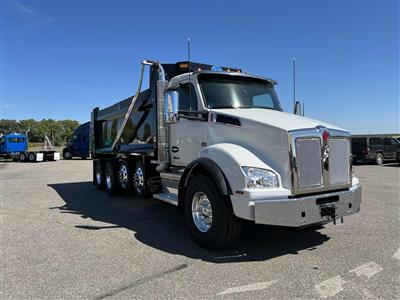 2027 Kenworth T880