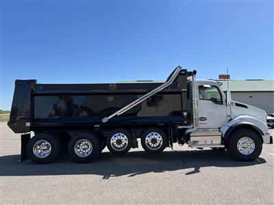 2027 Kenworth T880