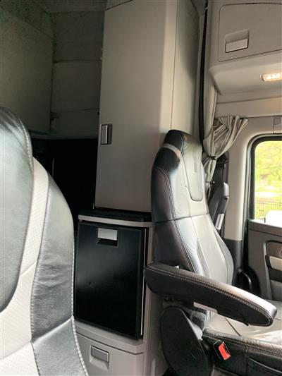 2022 Kenworth T680