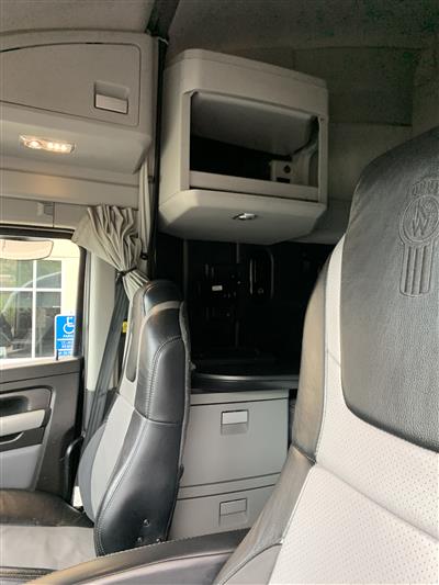 2022 Kenworth T680