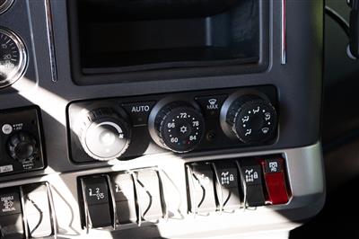 2026 Kenworth T880