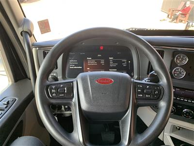 2023 Peterbilt 579