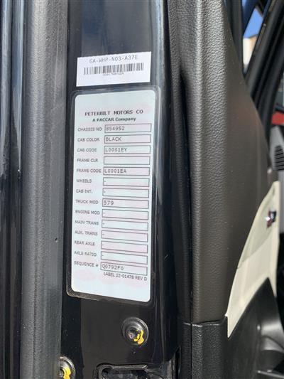 2023 Peterbilt 579