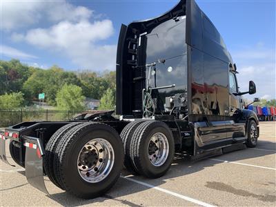 2023 Peterbilt 579