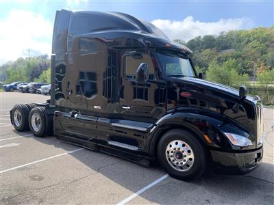 2023 Peterbilt 579