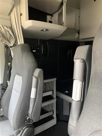2023 Kenworth T680