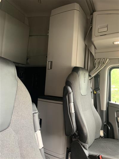 2023 Kenworth T680 NEXT GEN