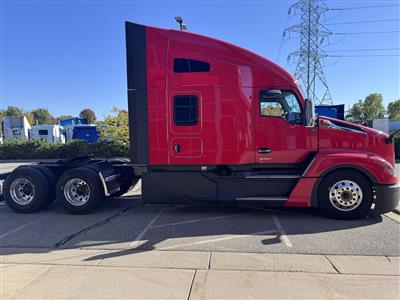 2027 Kenworth T680