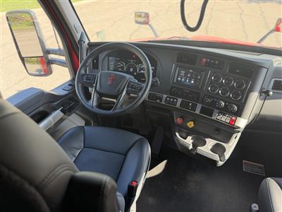 2027 Kenworth T680