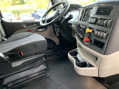 2023 Peterbilt 579