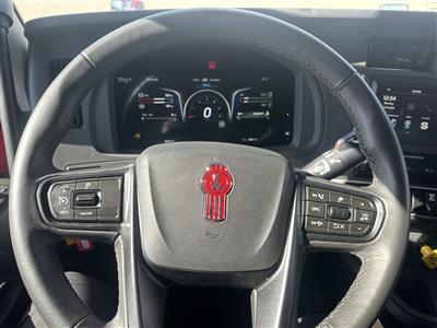 2027 Kenworth T680