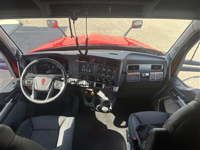 2027 Kenworth T680