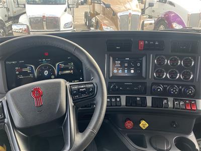 2027 Kenworth T680
