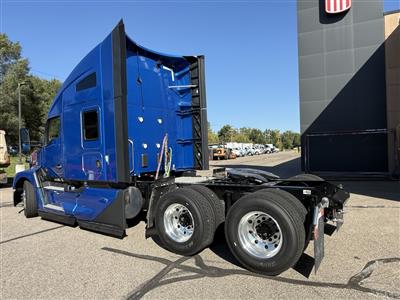 2027 Kenworth T680