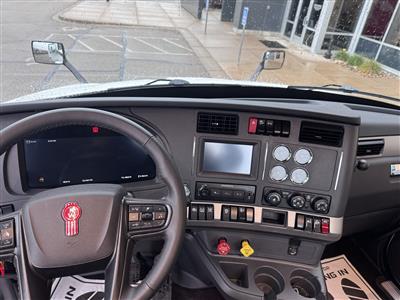 2027 Kenworth T680