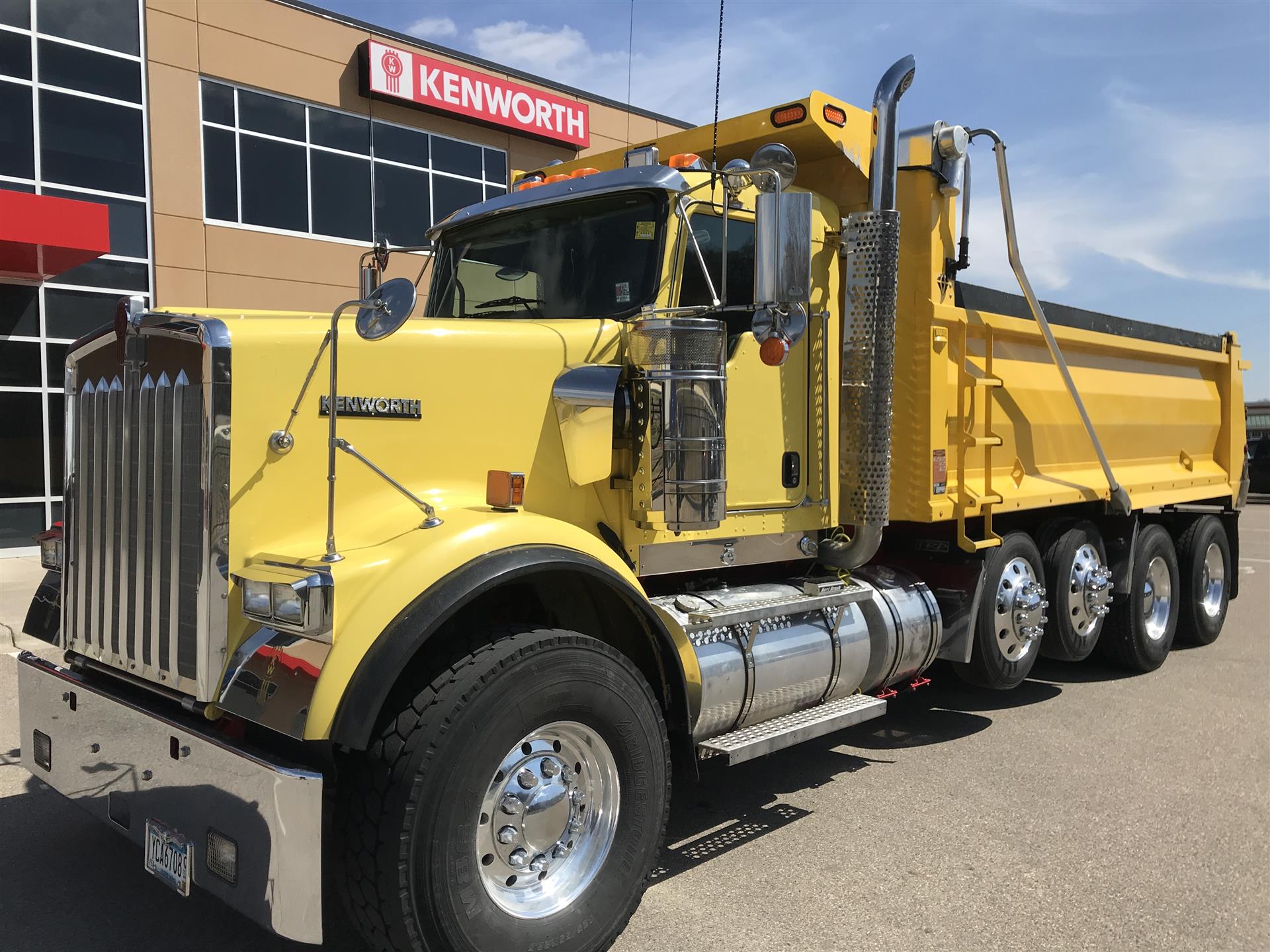 Kenworth w9 Trucks For Sale
