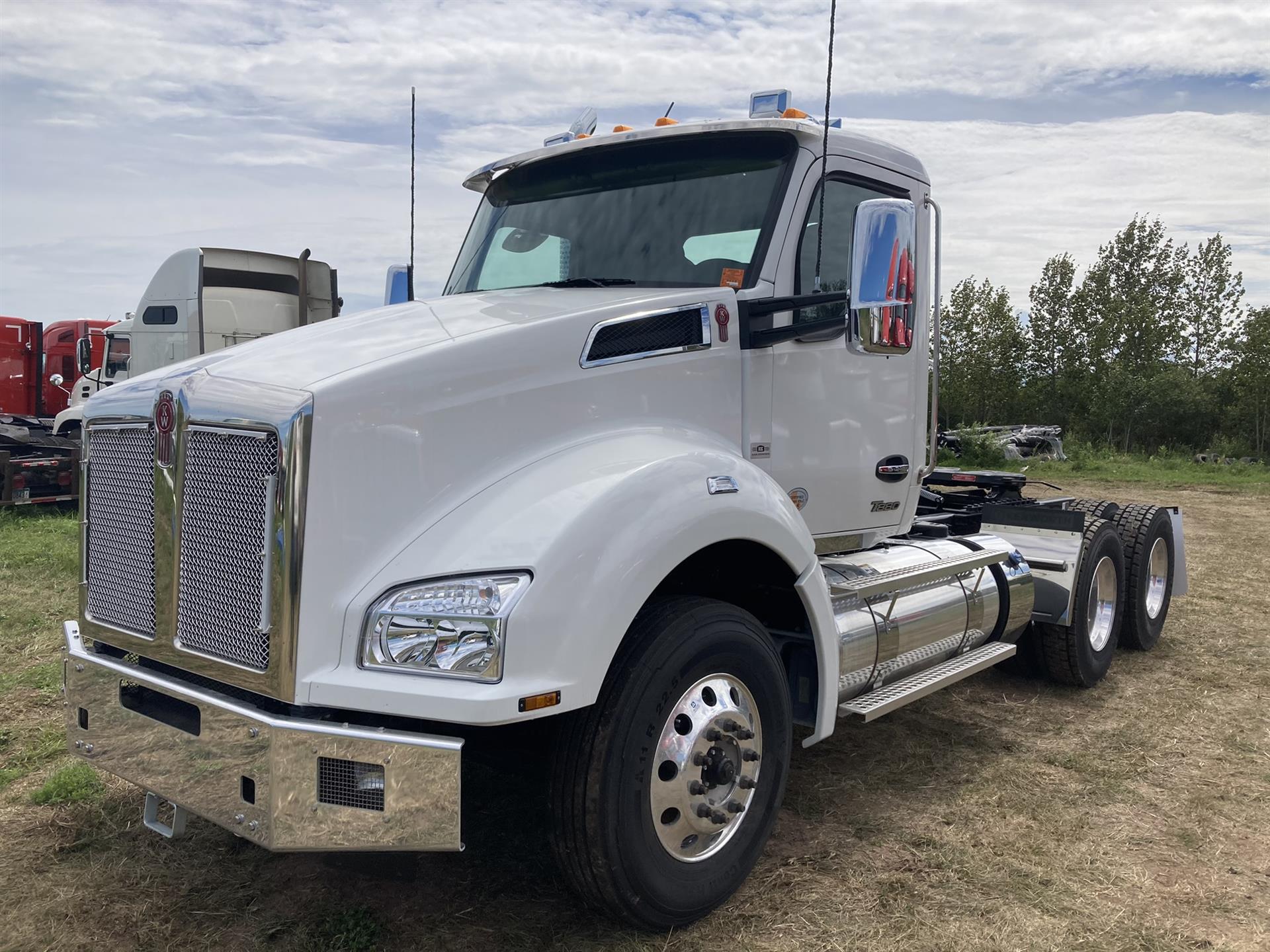 Kenworth T880 Semi Trucks For Sale