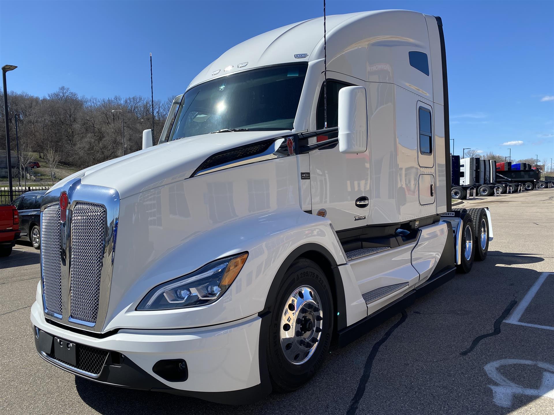 2025 Kenworth T680 Aerodyne