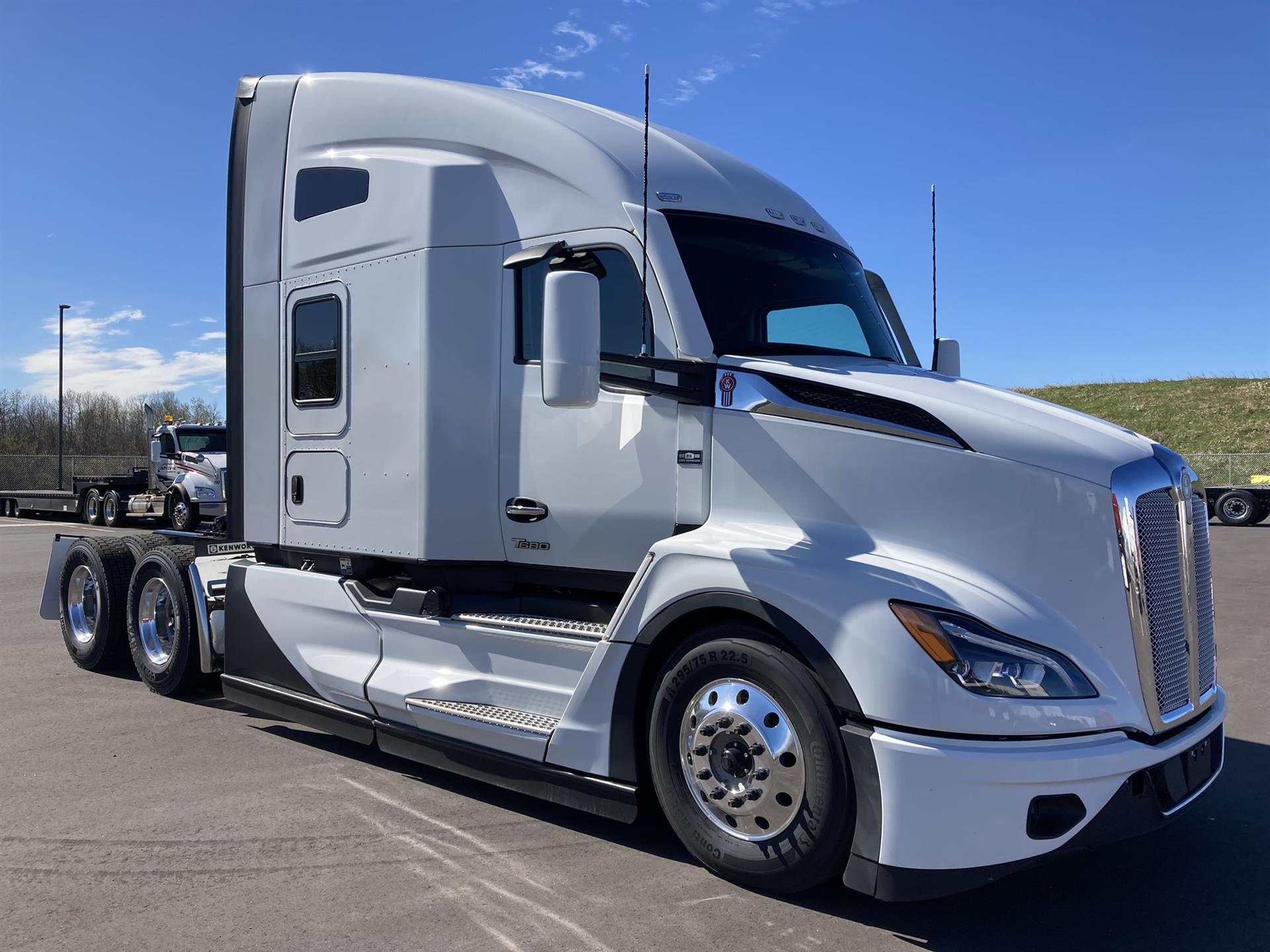 2025 Kenworth T680 NEXT GEN