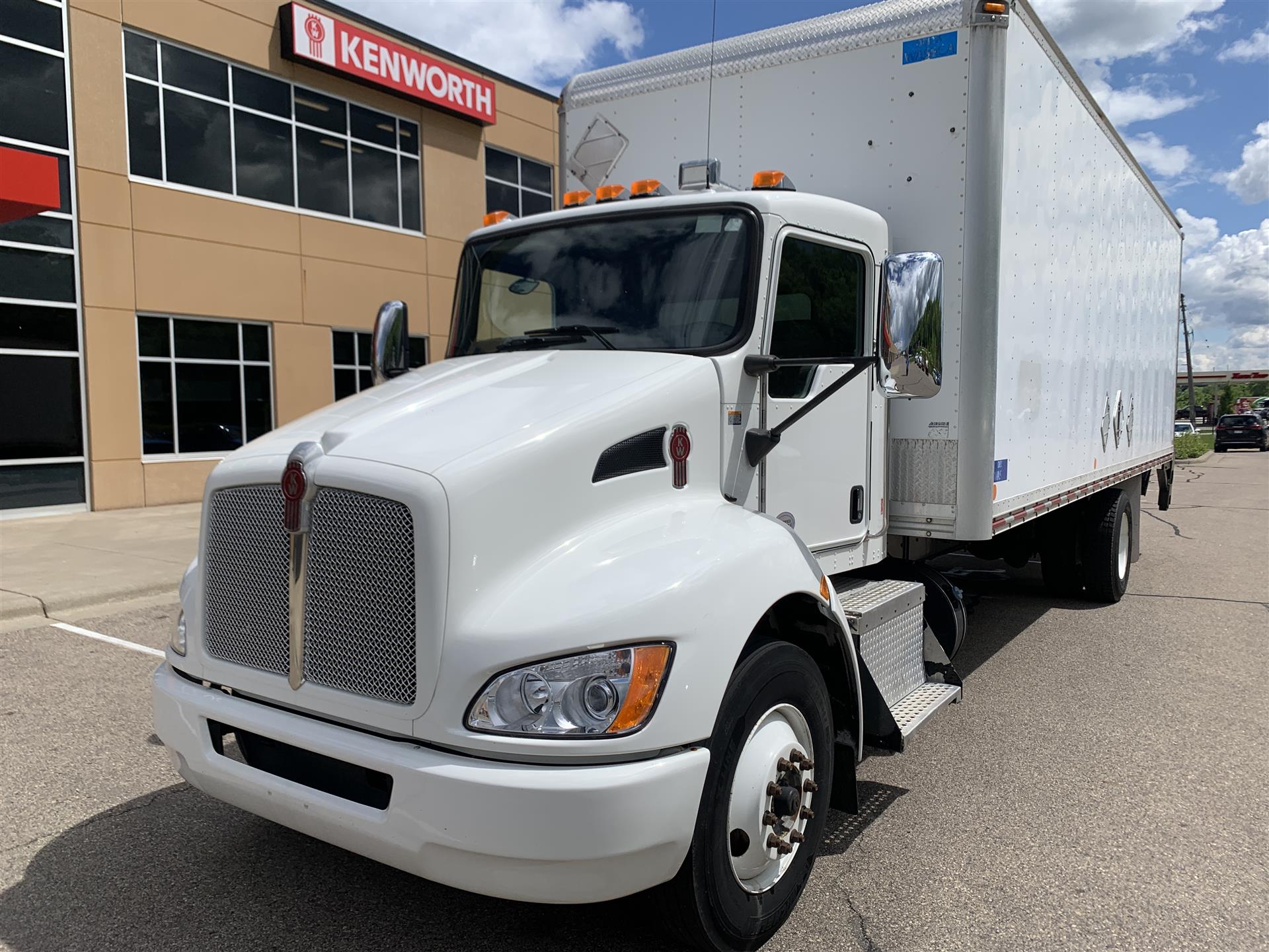 2018 Kenworth T370