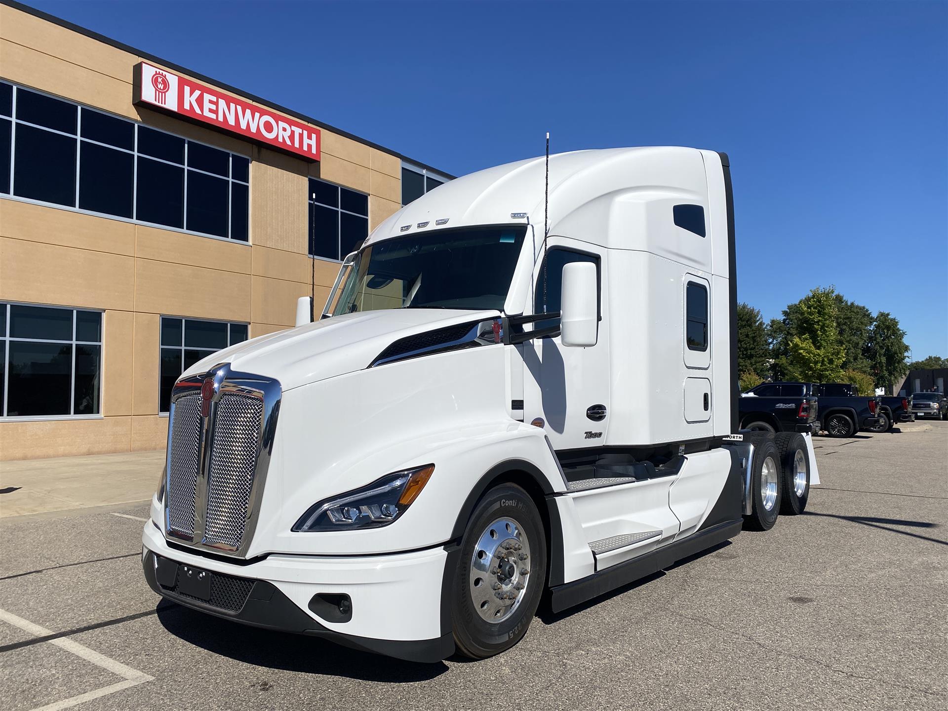 2025 Kenworth T680 Aerodyne