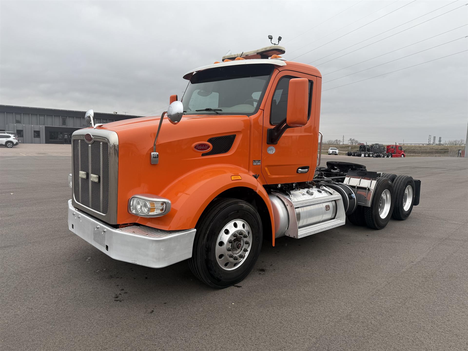 2019 Peterbilt 567