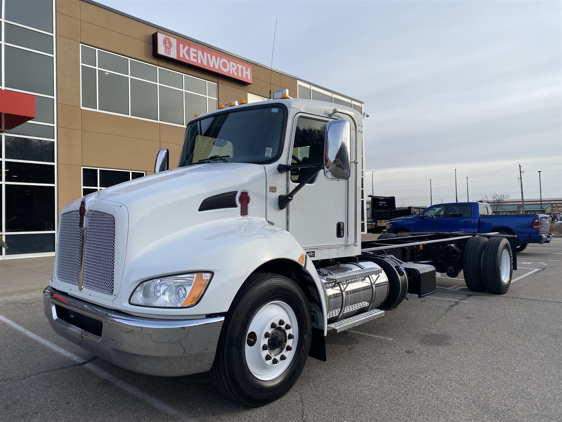 2020 Kenworth T370