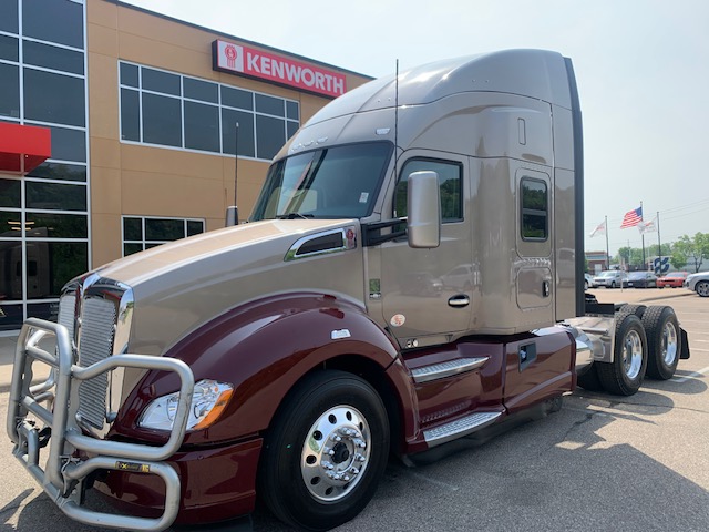 2022 Kenworth T680