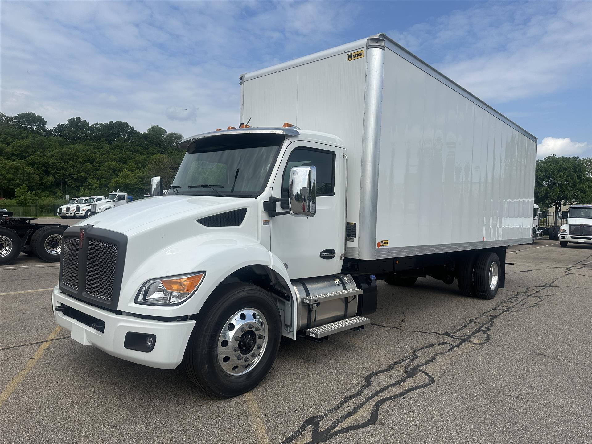 2025 Kenworth T280