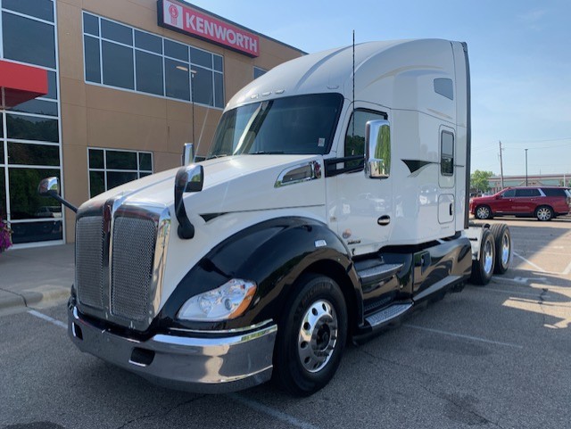 2022 Kenworth T680