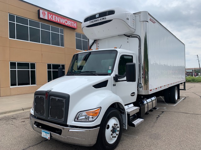 2023 Kenworth T380