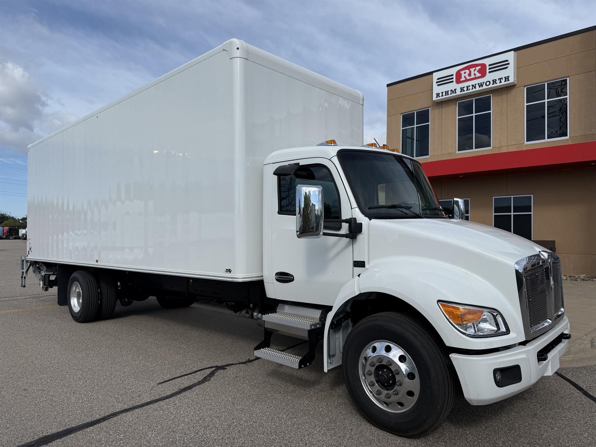 2026 Kenworth T280