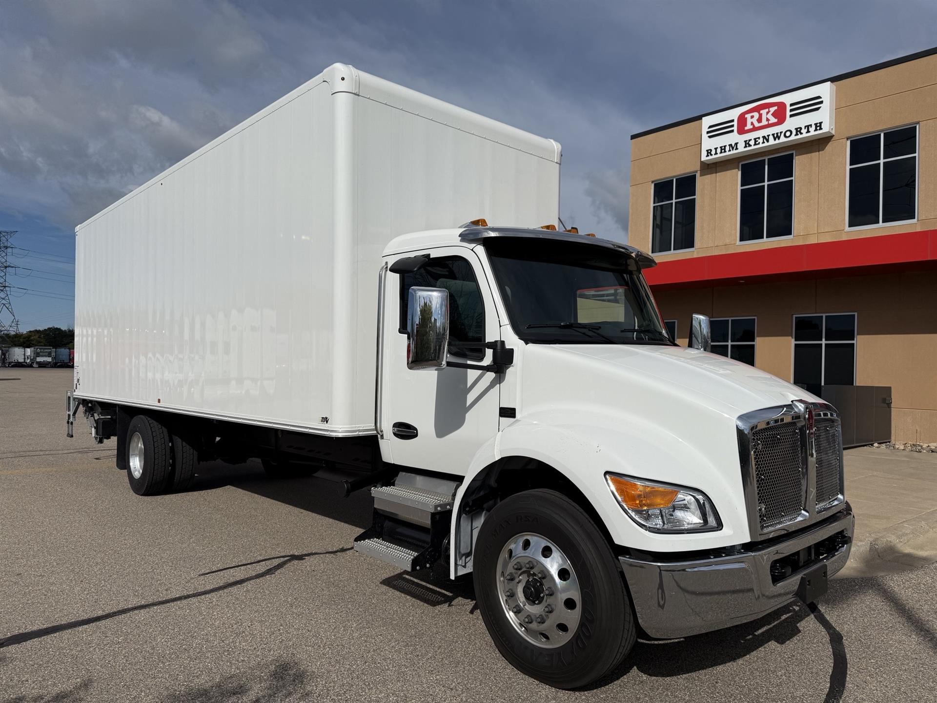 2026 Kenworth T380
