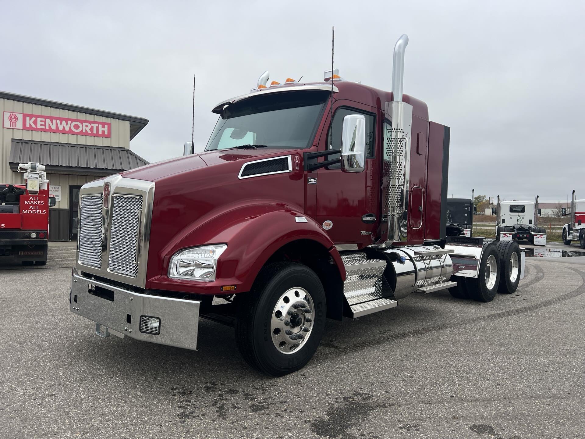 2026 Kenworth T880