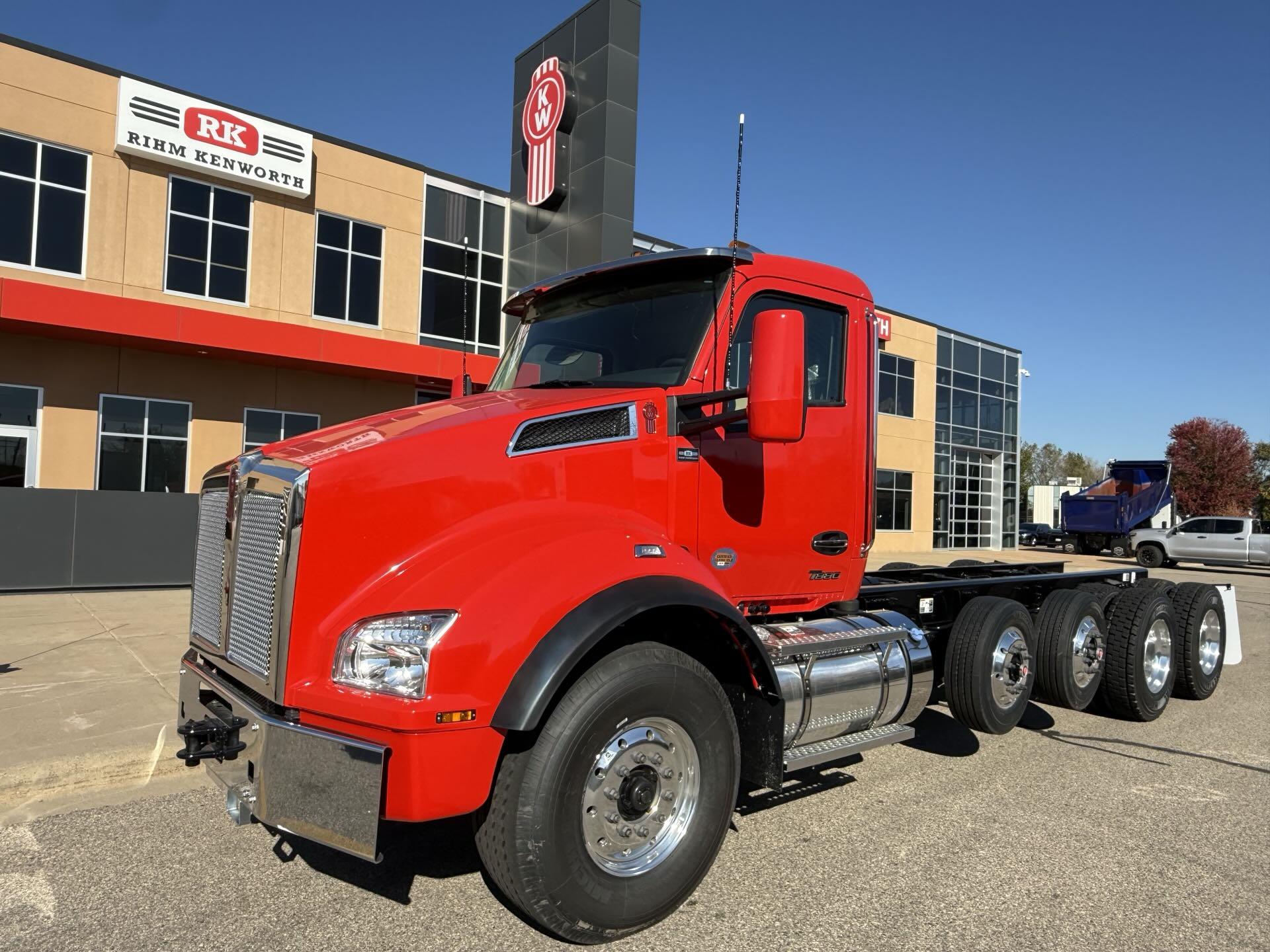 2026 Kenworth T880