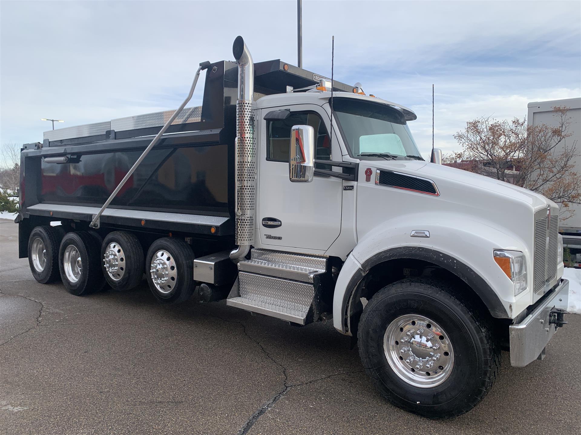 2026 Kenworth T880