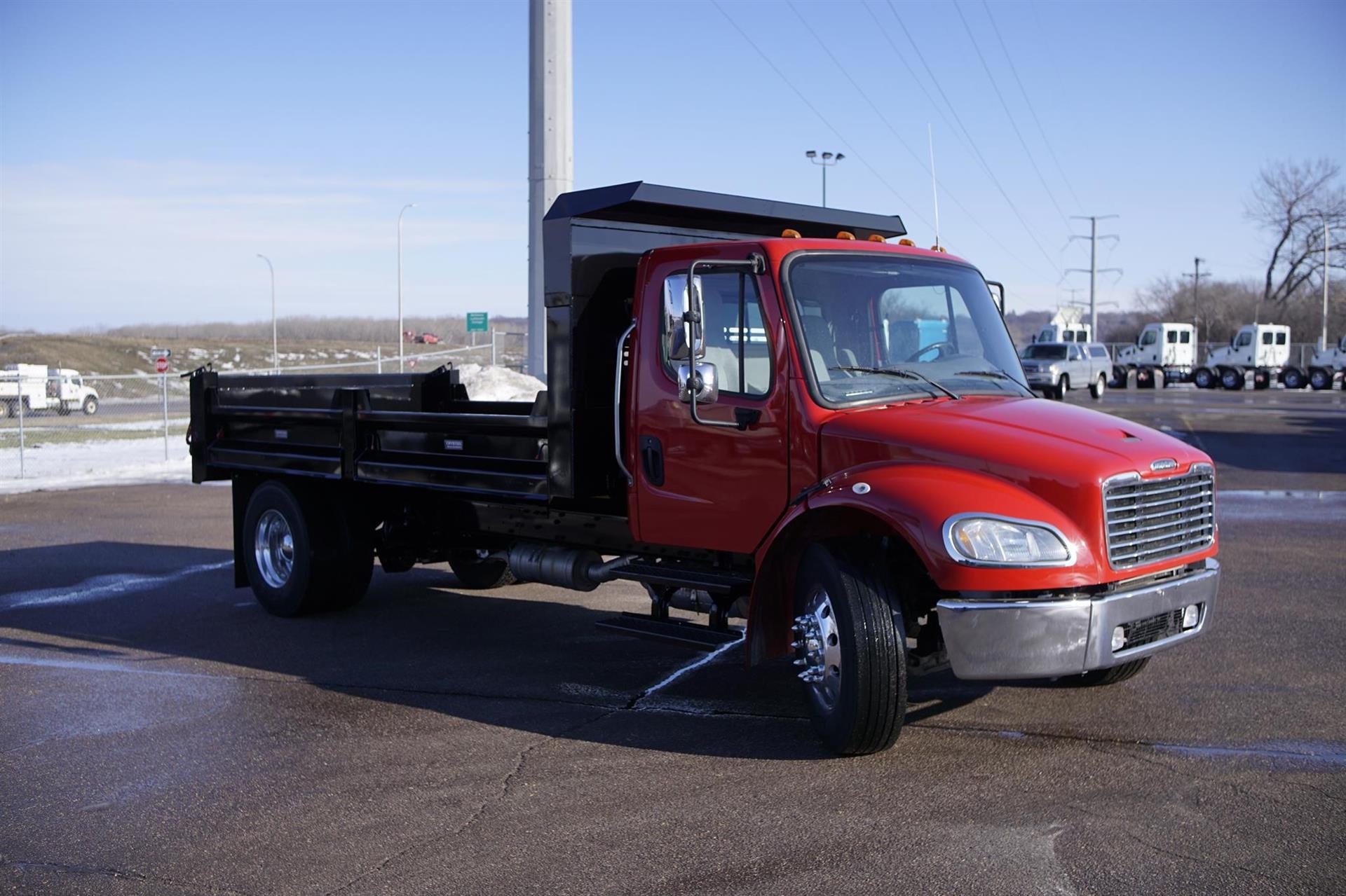 2021 Freightliner M2 106