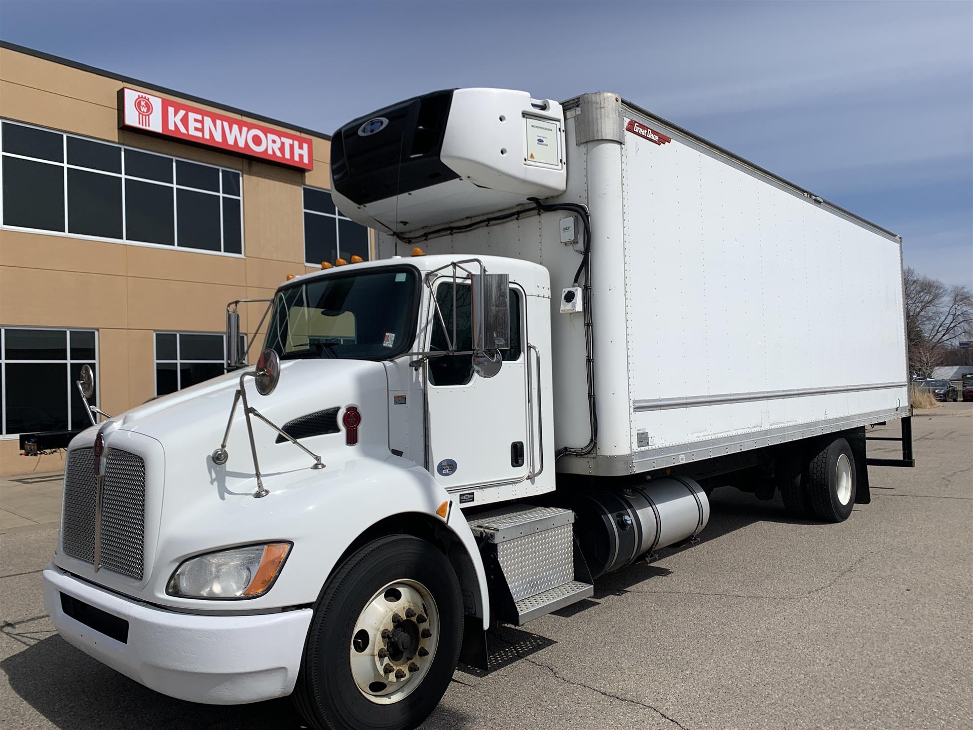 2020 Kenworth T270