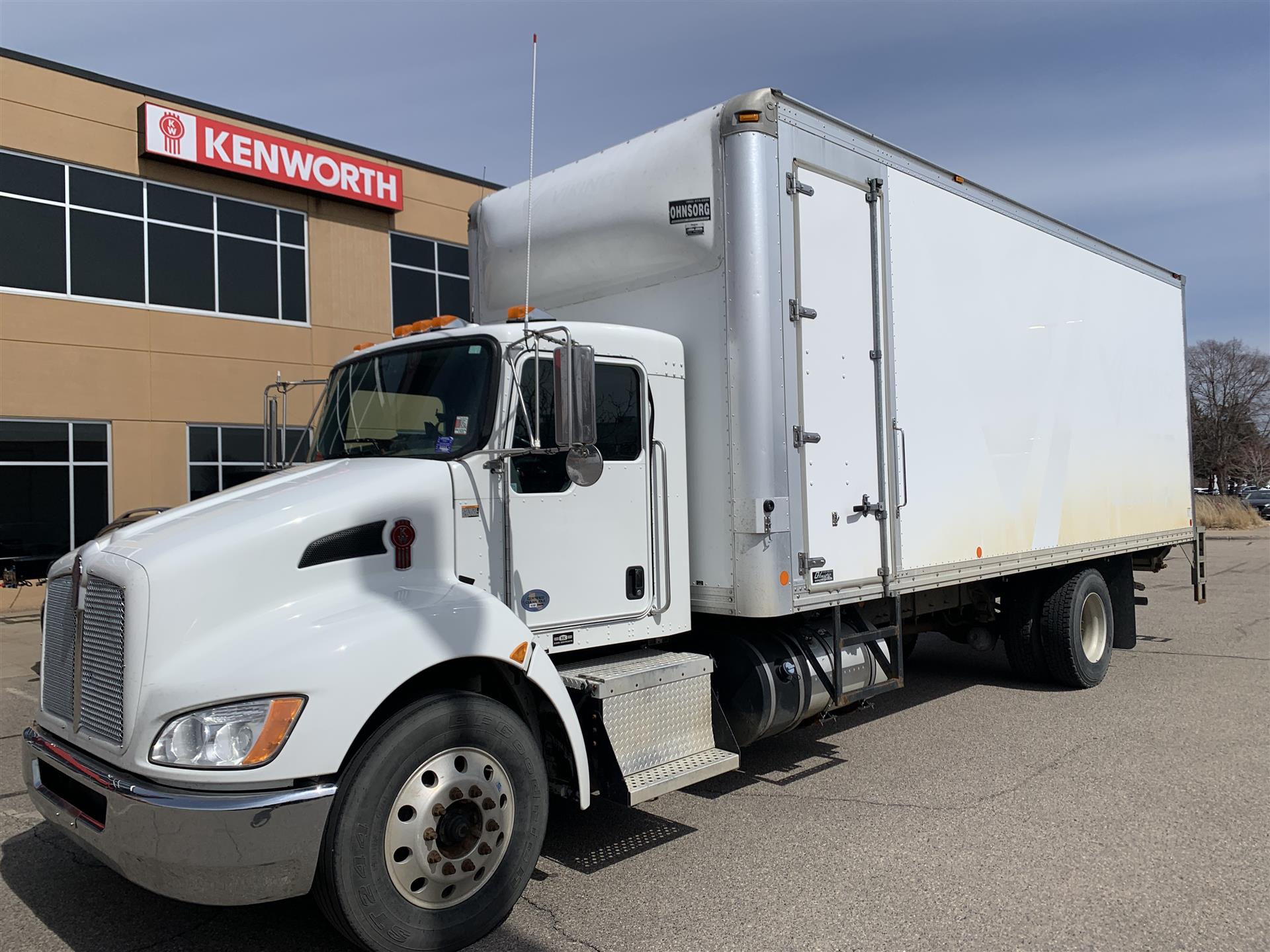 2021 Kenworth T370