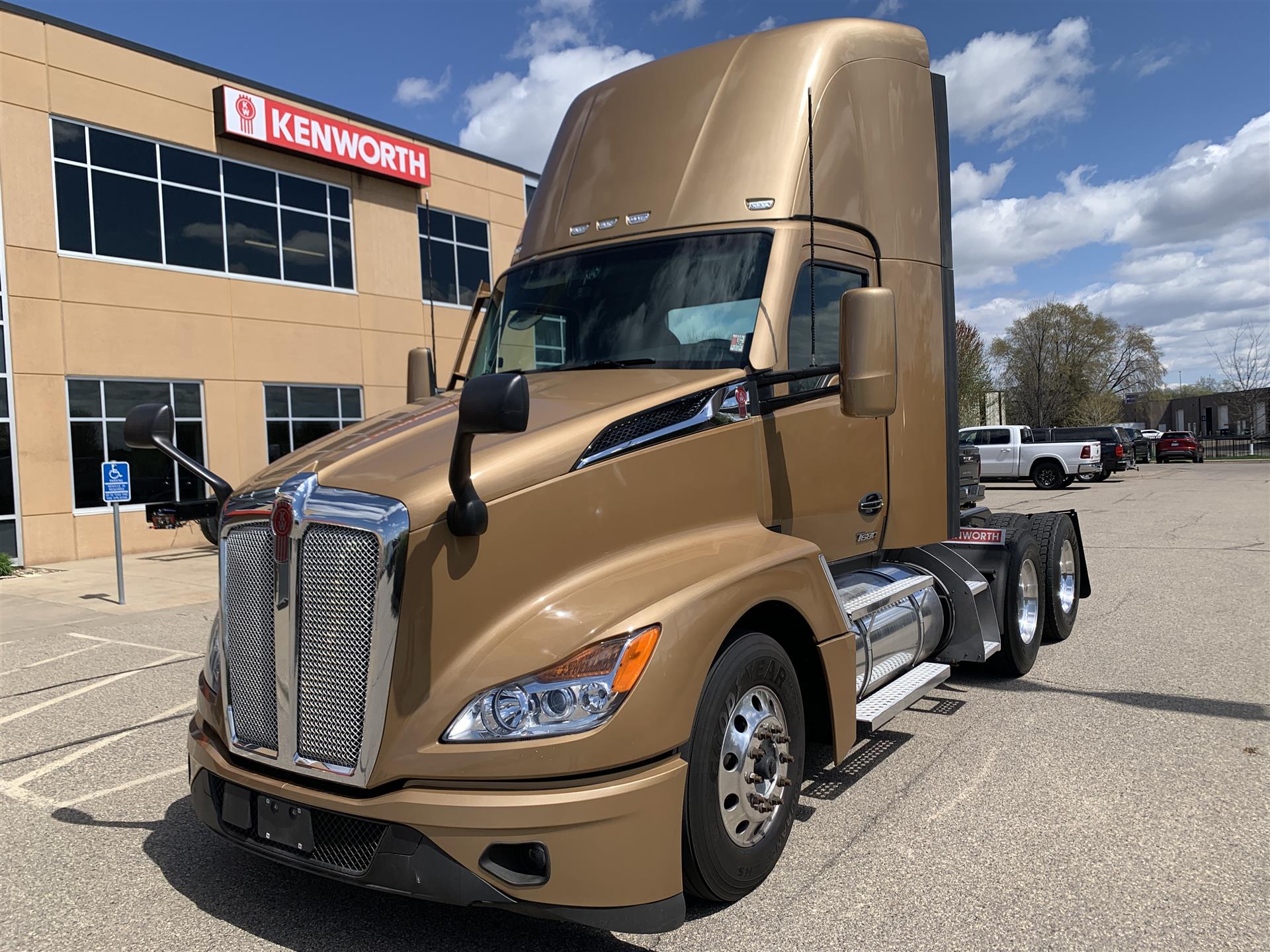 2023 Kenworth T680 NEXT GEN