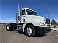Used 2010 Freightliner Columbia - 120 for Sale